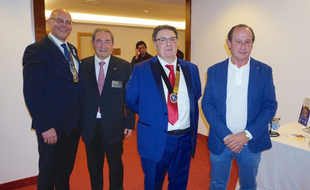 ingresso Claudio per donazione a UNICEF